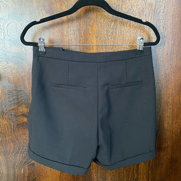 H&M Button Shorts - Picture 2 of 3